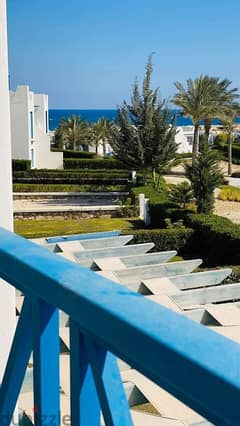 For sale, a 150 sqm chalet, double view on the sea and the lagoon, fully finished, in installments