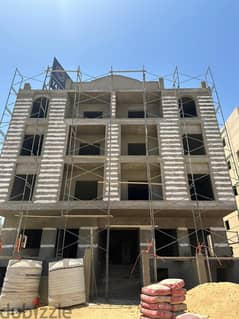 شقة 180 متر استلام فوري في النرجس الجديدة التجمع الخامس علي شارع جمال عبد الناصر مباشرة