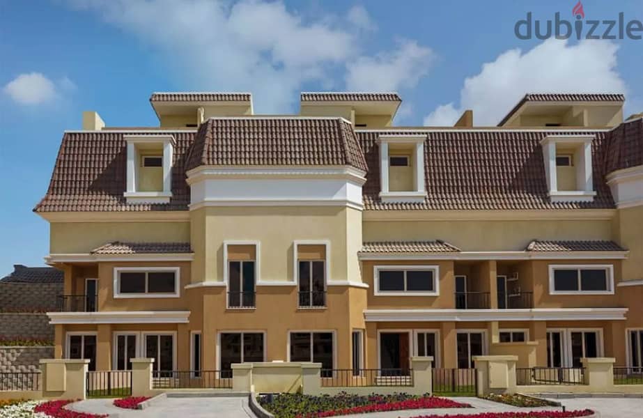 5-room townhouse villa, garden and roof for sale with a 42% cash discount in Sarai Compound, New Cairo 2