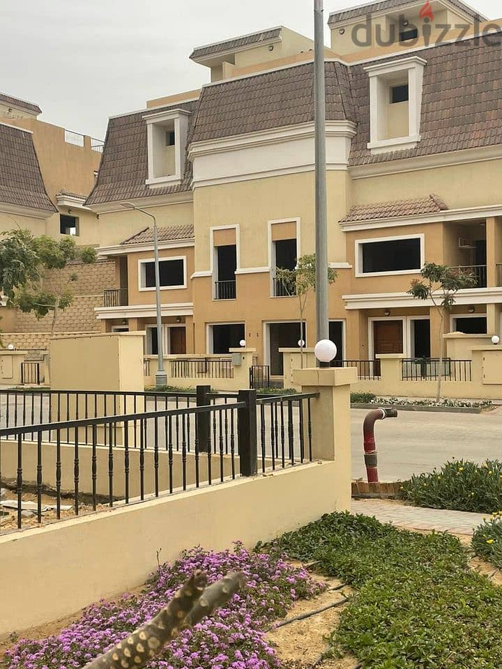 Townhouse Corner for sale in Sarai Compound, Mostaqbal City, directly on Suez Road, in installments over one year, with a 42% discount. 5