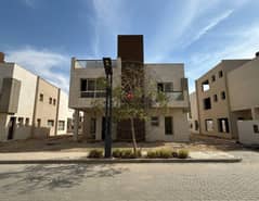 فيلا ستاندالون TYPE 1 استلام فوري برايم لوكيشن في كمبوند سولايا انرشيا Prime Location Standalone Villa RESALE at Soleya Inertia 5 minutes from Joulz