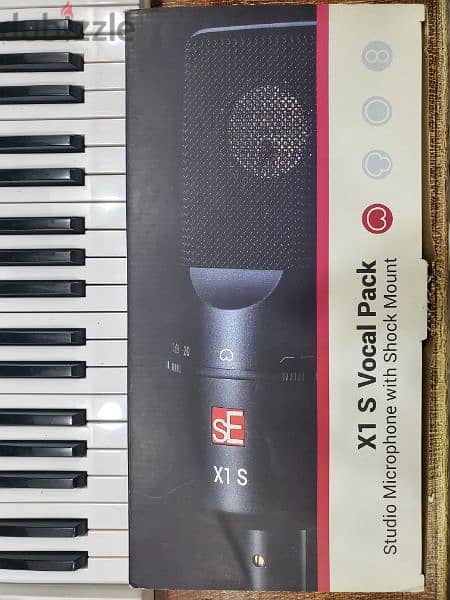 SE Electronics X1s condenser microphone (with box) 2