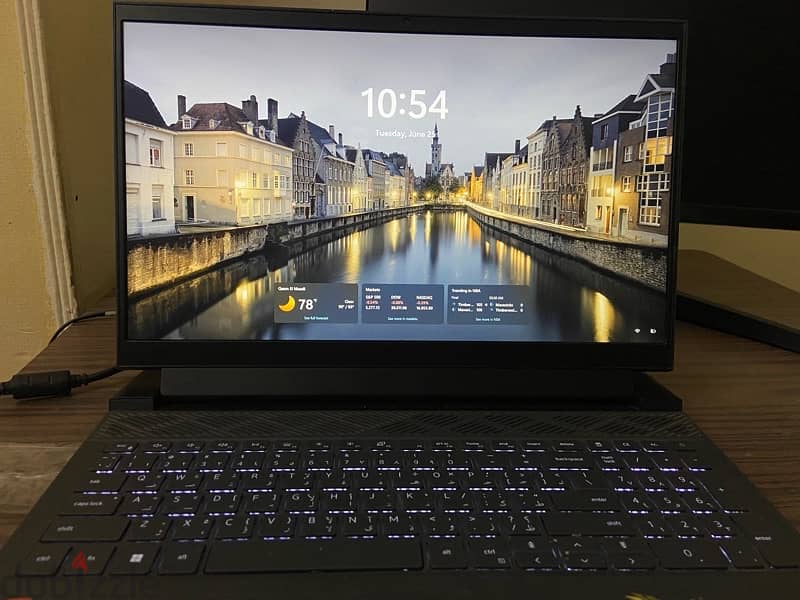 Dell G15-5520 Gaming Laptop 0