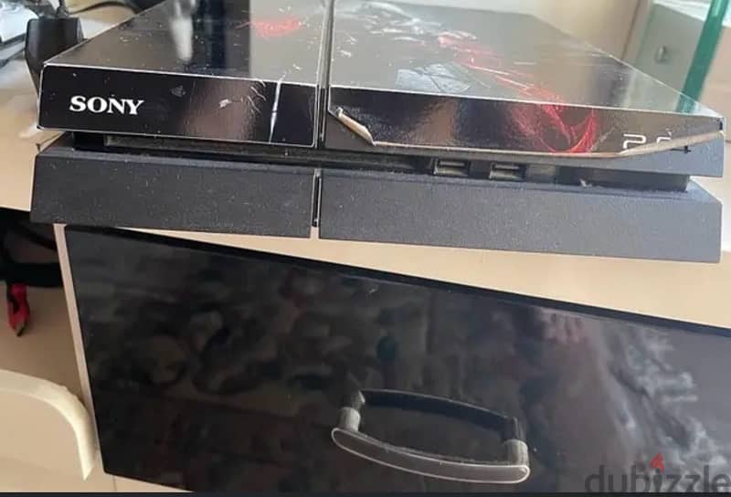 PlayStation 4 PS4 1tb بلايستيشن ٤ ١ تيرا 1