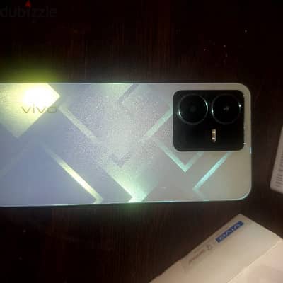 vivo y22