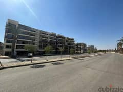 شقة لوكيشن مباشر علي اللاجون للبيع بتسهيلات في بالم هيلز القاهرة الجديدة