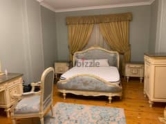 غرفة نوم كاملة من عسل للأثاث شامل مرتبة كمفورت وسجادة النساجون وستائر 0