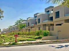 Townhouse Corner 226m - Prime Location In Palm Hills New Cairo