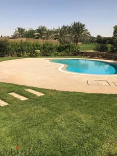 amazing golf view villa for sale in katameya dunes compound - new cairo فيلا 5 نوم للبيع بفيو على الجولف مباشرة فى قطامية ديونز 0