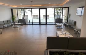 عيادة ايجار في ويست تاون بيفرلي هيلز مساحة 55 مترمتقسمة غرفة و ريسبشن و حمام 25 الف شهرياً - West Town Beverly Hills