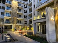 Apartment Ready to move , view Club house For Sale at Mountain View Icity - New Cairo 0