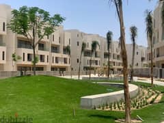 3 BR duplex with private garden, fully finished, immediate receipt, in an excellent location in Al Burouj Compound, Shorouk City