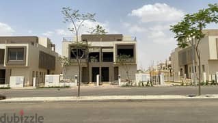 Twin house for sale in the best location in New Cairo, ready to move