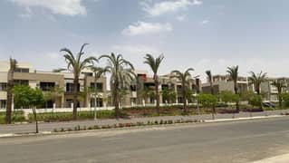 Townhouse for sale, semi-finished, with private roof, in the best location in New Cairo