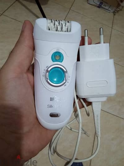 Braun Silk Epil 7 مكنة إزالة شعر حريمي براون