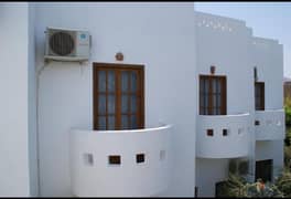 فندق للبيع مساحة 1600م في دهب في قلب الممشي السياحيHotel for sale, 1600 square meters in Dahab, at the heart of the tourist promenade. 0