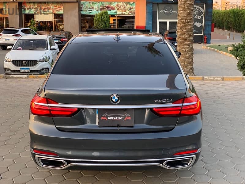 بي ام دبليو 740 2019/ BMW 740 13