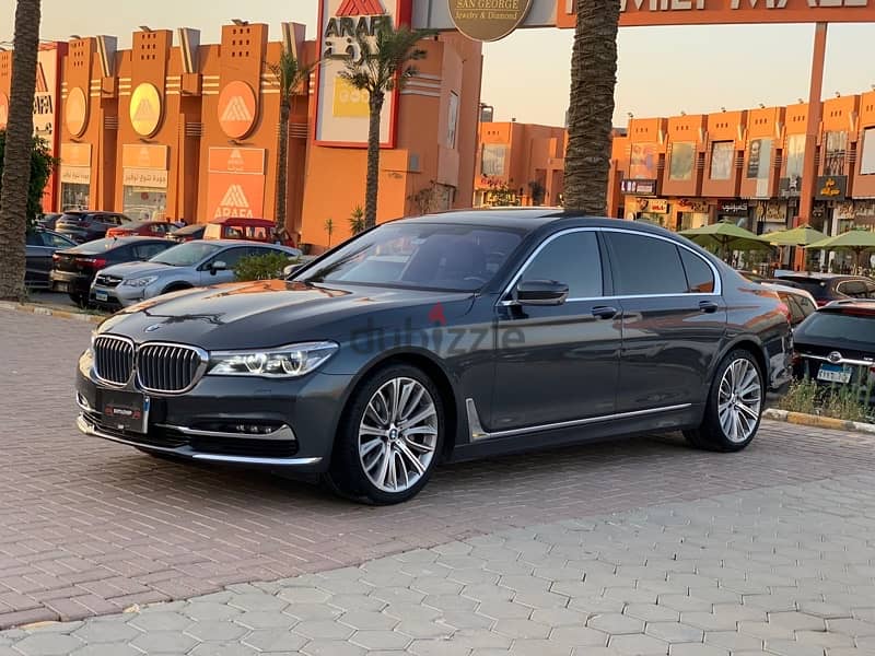 بي ام دبليو 740 2019/ BMW 740 15