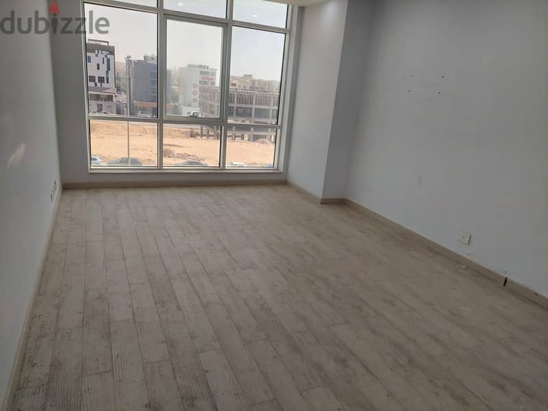 clinic or office 60m for rent in Trivium Business Complex New Cairo 2