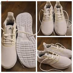 adidas - Men running shoes