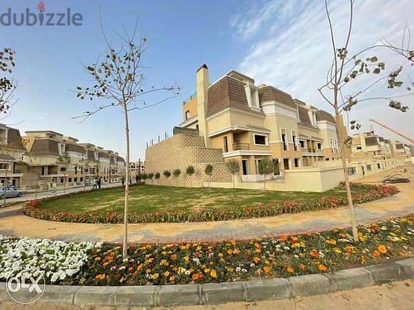 The lowest price for a 4-storey independent villa for sale (ground - first - second - roof), prime location on Suez Road in Sarai, New Cairo 0