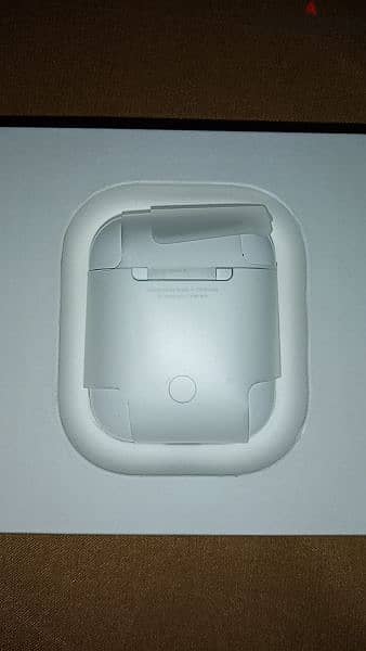 Airpods 2nd Gen With Charging Case White 2