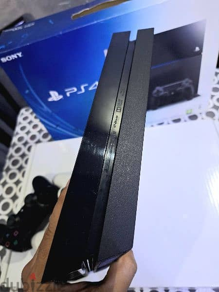 ps4 500 GB 2 Controller 5