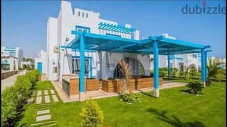 3-storey villa for sale, Greek finishing ((installments)) in Mountain View,  plage North Coast, next to Marassi