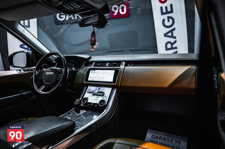 Range Rover Sport SVT 2019 9