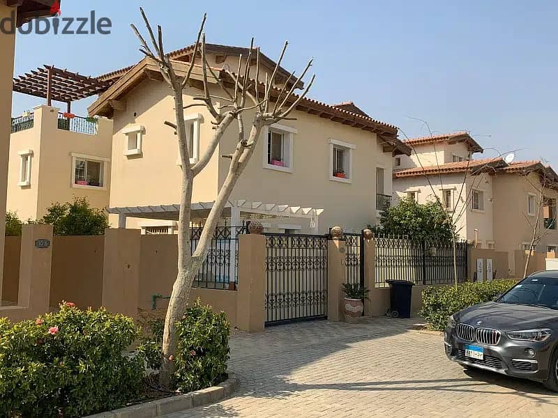for sale villa ready to move 480m prime location in hyde park new cairo 9