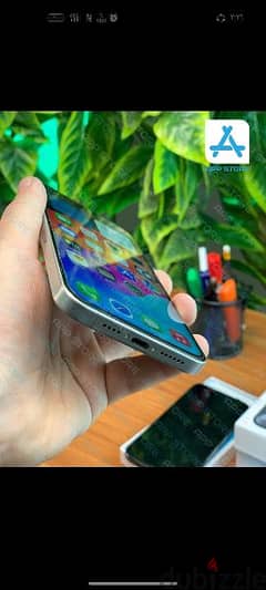 Iphone 15  pro max إصدار اماراتي  (5G) (10 Ram) 0