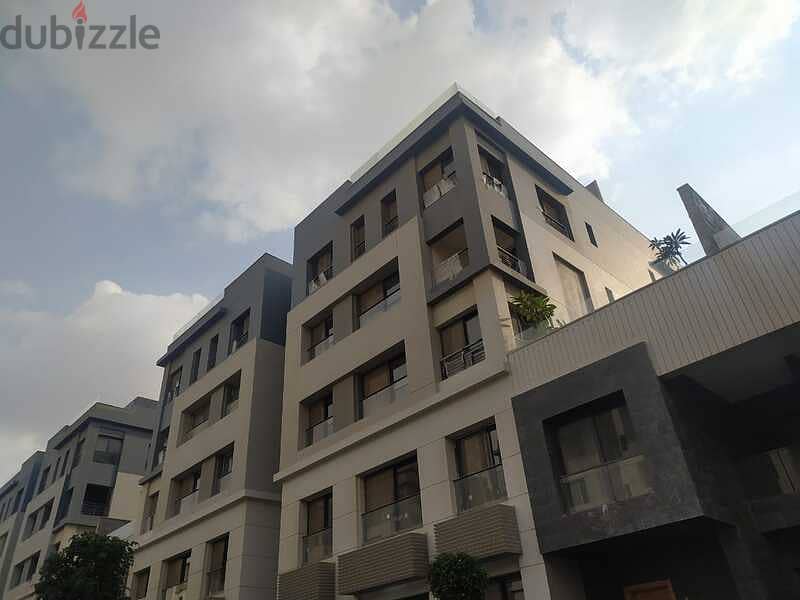 دوبلكس 247م في ارقي كمبوند في التجمع الخامس - Duplex with distinctive view, delivery soon 19