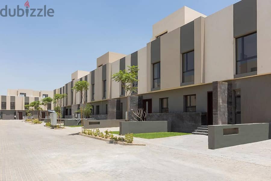 Duplex for sale, immediate receipt, super luxury finishing in Al Shorouk 4