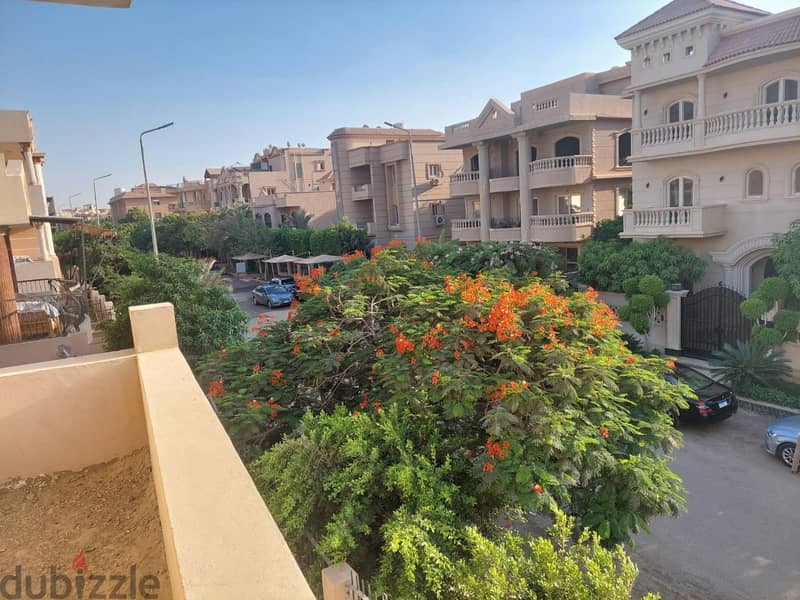 Immediate receipt apartment, 270 square meters, in front of a villa in the 8th district in Shorouk, with payment facilities. 3