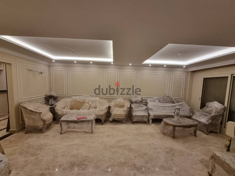 Apartment 155. M with garden 160. M in Stone Residence overlooking landscape  for sale with kitchen and AC's under market price 1