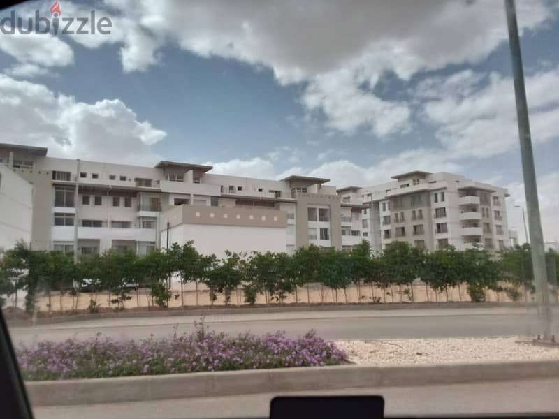 Duplex 227 m under market price with down payment and installments in Hyde Park with the prime location, open view and landscape 4