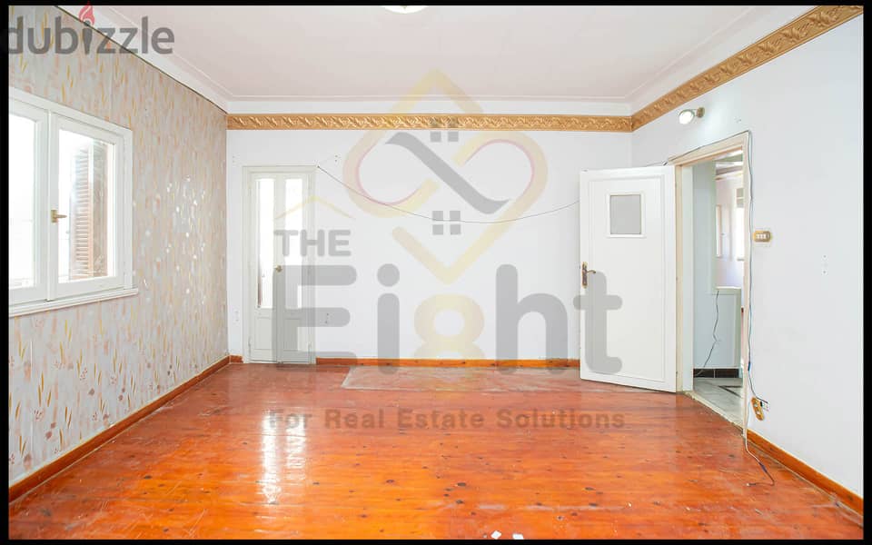 Apartment For Sale 210 m Sporting ( Directly on the tram) 4