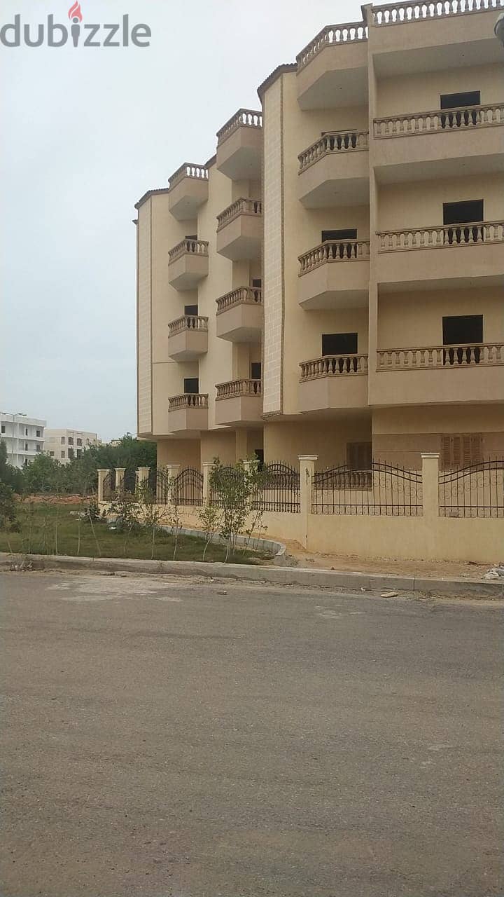 Immediate receipt of a 180 sqm apartment in front of my floor in El Shorouk, Ninth Buildings in Al-Adad and Al-Raj 4