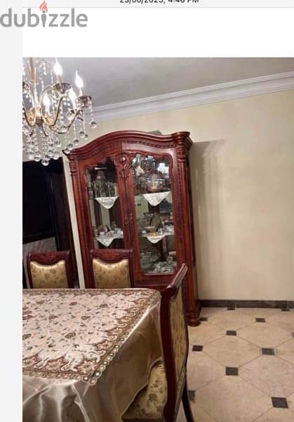 full dining room excellent condition 2