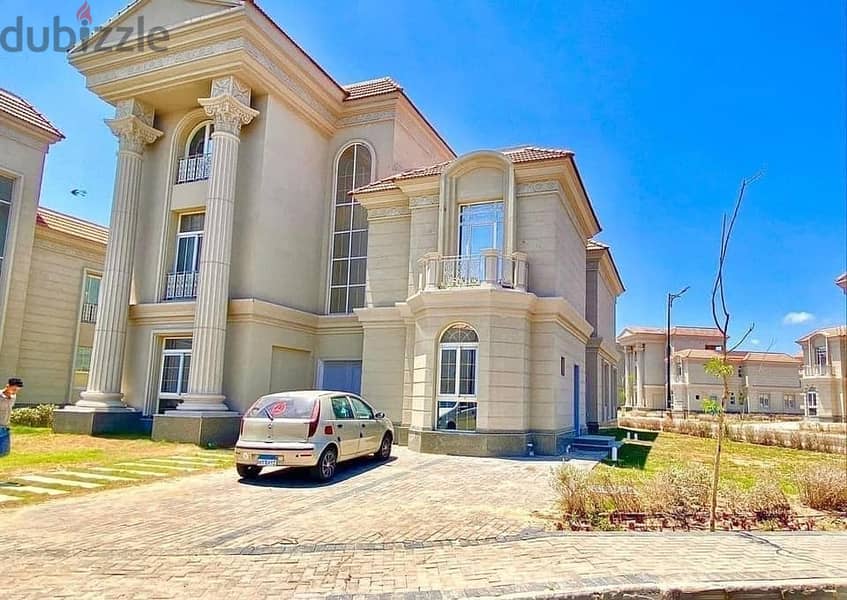 For sale, a villa directly on the sea, fully finished, ultra super luxury, in Zahya Compound, New Mansoura 1