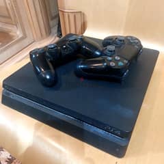 PS4 1TB with 2 original controllers with FIFA 23 Acc. and Fortnite Acc 0