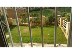 Apartment for rent for garden lovers: 149 sqm ground floor with garden view.