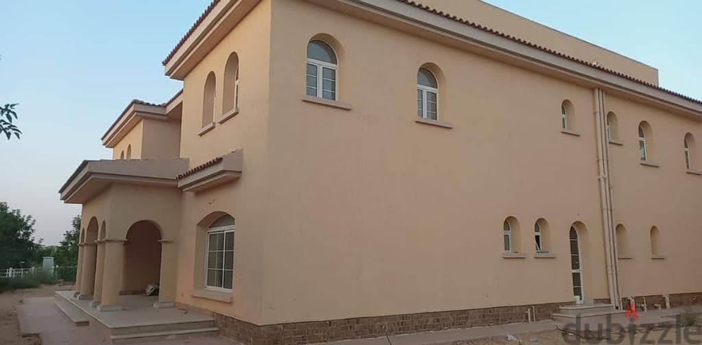Huge Villa for sale, on a great price!! 1