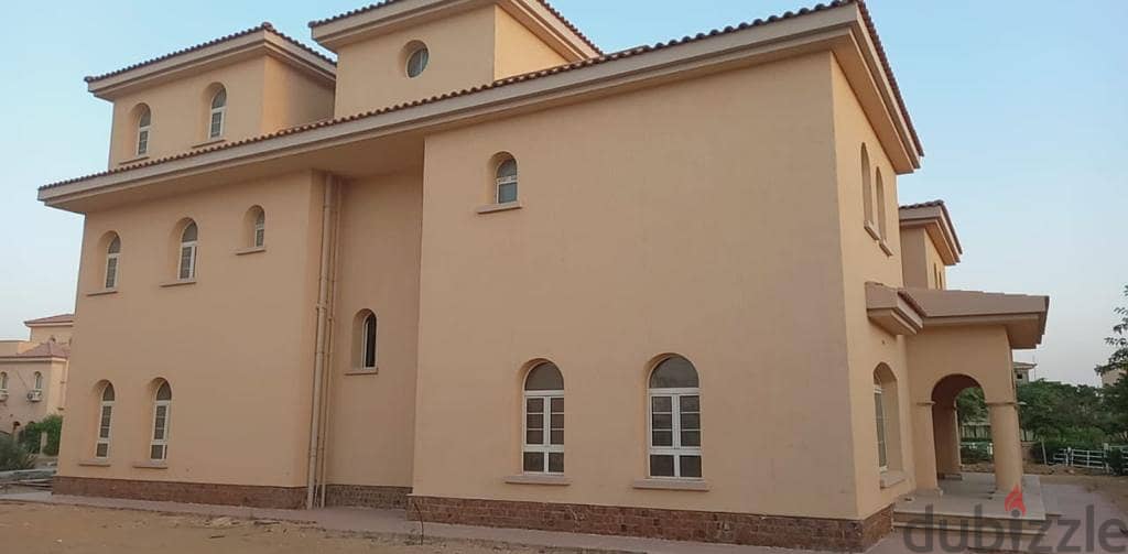 Huge Villa for sale, on a great price!! 2