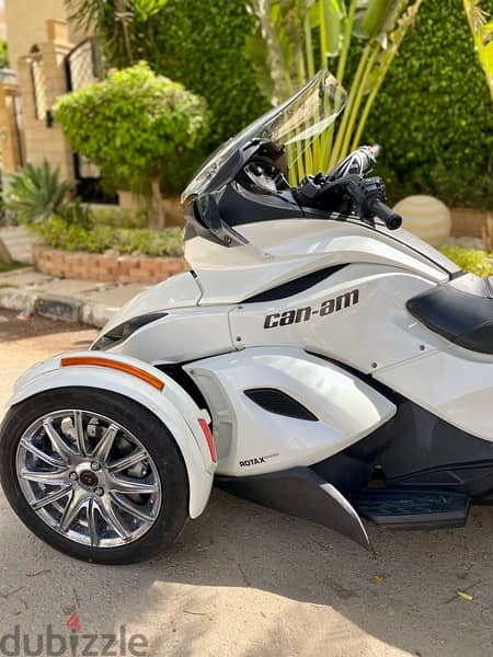 Canam Spyder ST Limited  Automatic 5