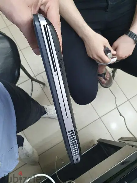 Laptop65619895684098123