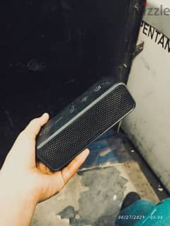 صب speaker 0
