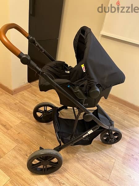 Hauck Pacific 4 Shop N Drive Pushchair set and car seat 2