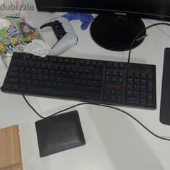 كيبورد جيمنج للبيع . .  gaming keyboard for sale used like new