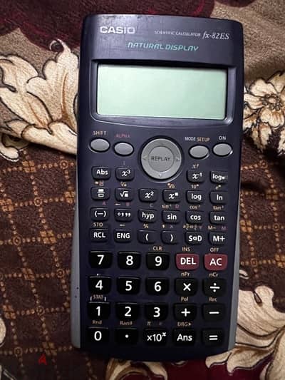 Casio fx 82 es الأصلية